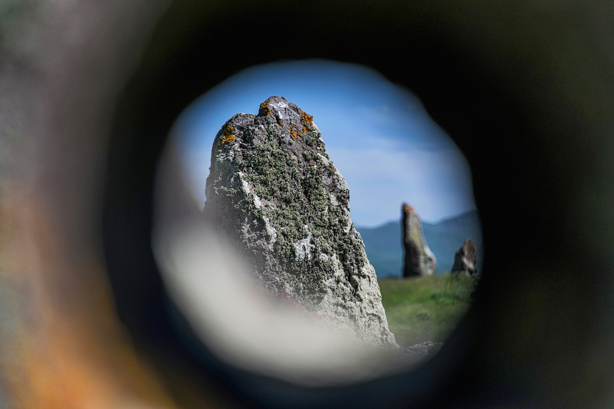 Another World Thorugh The Hole