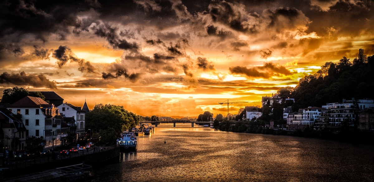 When The Sun Goes Down