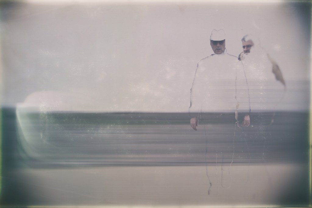 The Centre That Comprises&nbsp;Himself